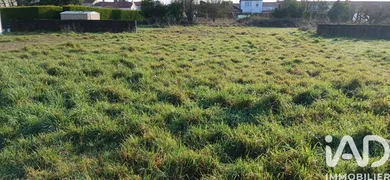 Land in Les Landes-Genusson (85130)