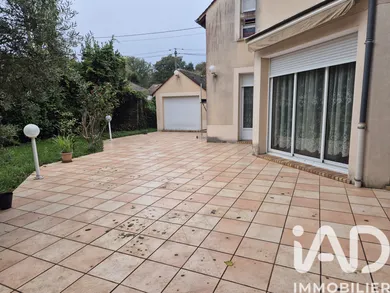House in Moret-Loing-et-Orvanne (77250)