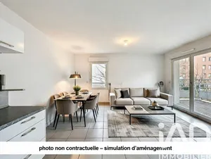 Apartment in Oullins (69310)