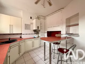 Apartment in Angers (49100)