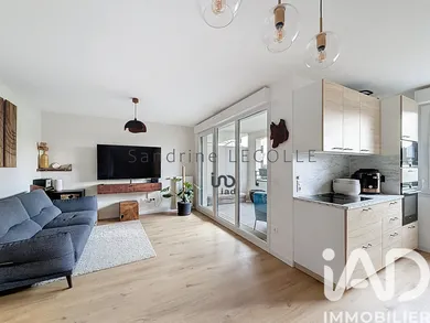 Apartment in Chessy (77700)