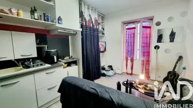 Apartment in Saint-Maximin-la-Sainte-Baume (83470)