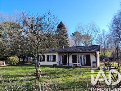 House in Saint-Selve (33650)