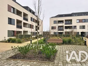 Apartment in Chessy (77700)