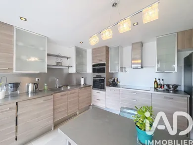 Appartement à Aix-en-Provence (13100)