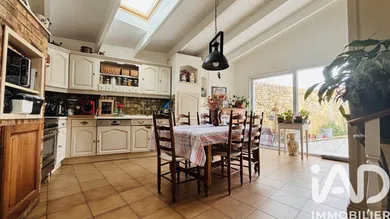 House in La Rochelle (17000)