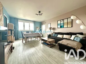 Apartment in Luisant (28600)