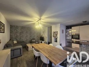Apartment in Nantes (44300)