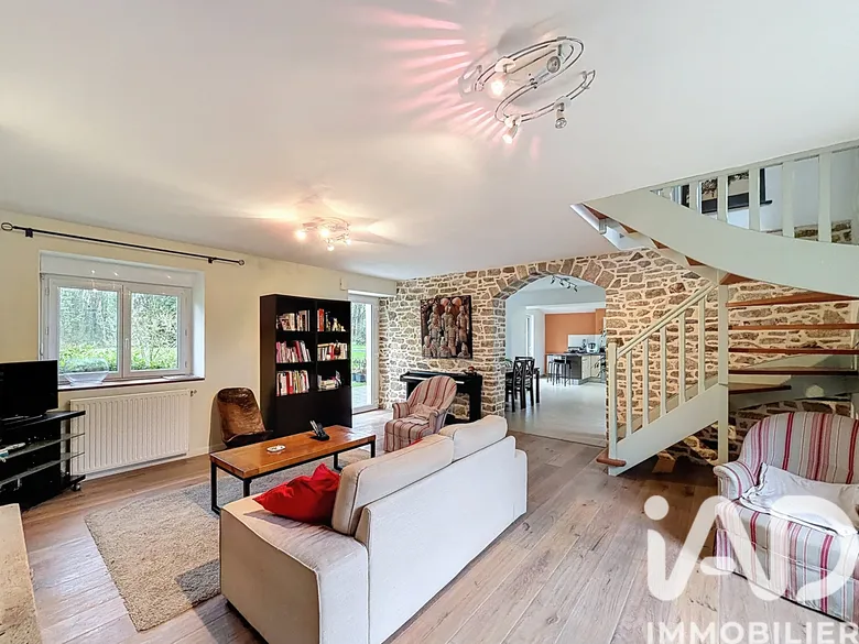 Maison 6 pièces 140 m² · à Bains-sur-Oust · 140 m² · 399 000 €