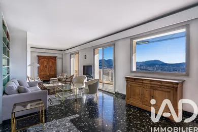 Apartment in Marseille (13008)