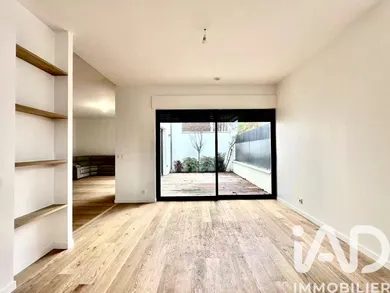 House in Asnières-sur-Seine (92600)