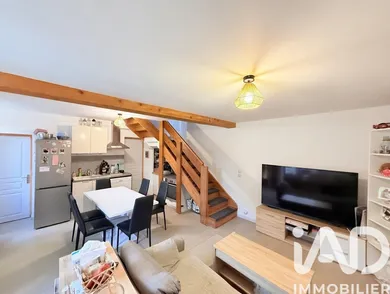 Maison de village à ESMANS (77940)