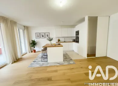 Apartment in Le Plessis-Robinson (92350)