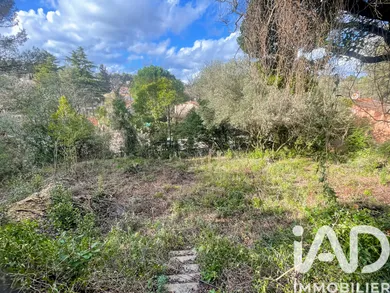 Building plot in Nîmes (30900)