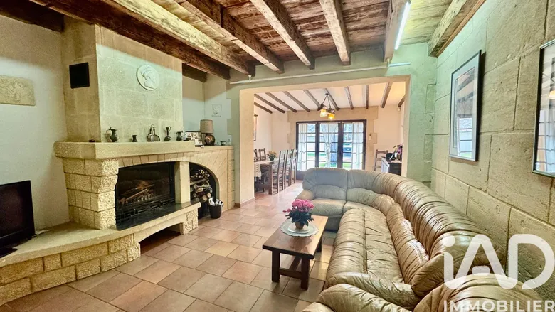 Maison 5 pièces 123 m² · à Arles · 123 m² · 475 000 €
