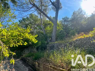Terrain à bâtir à Nîmes (30900)