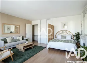 Apartment in Charenton-le-Pont (94220)