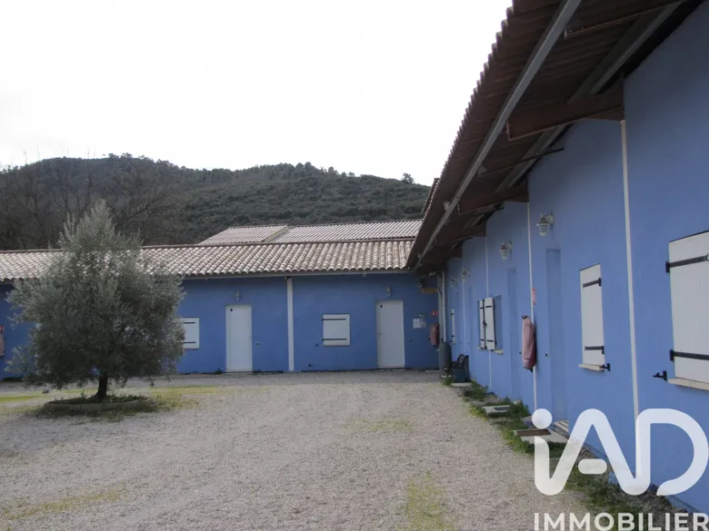 Immeuble 1 pièce 208 m² · à Rougiers · 208 m² · 755 000 €