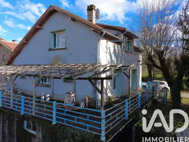 Maison de village à Cardaillac (46100)