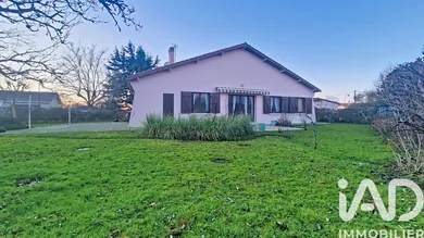 Maison à Carignan-de-Bordeaux (33360)