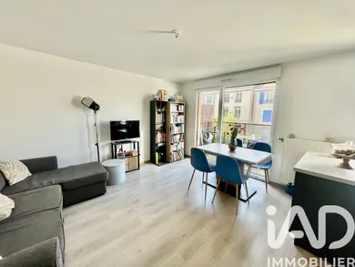 Apartment in Éragny (95610)