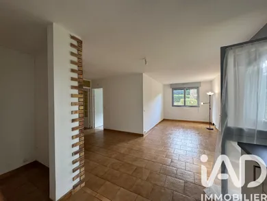 Appartement à Grigny (91350)