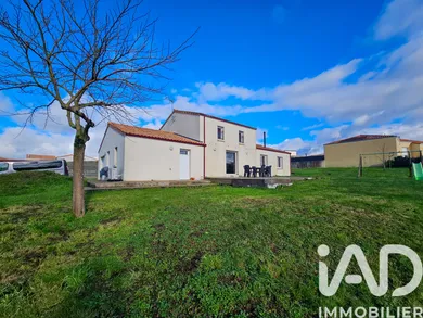 Traditional house in Le Landreau (44430)