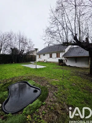 House in Maysel (60660)