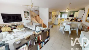 Maison traditionnelle à Lieusaint (77127)