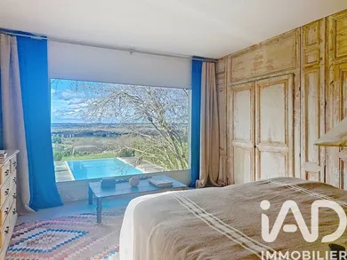 Maison de campagne à Sainte-Radegonde (33350)