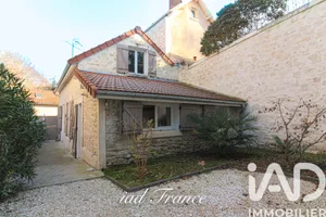 Maison à Vernouillet (78540)