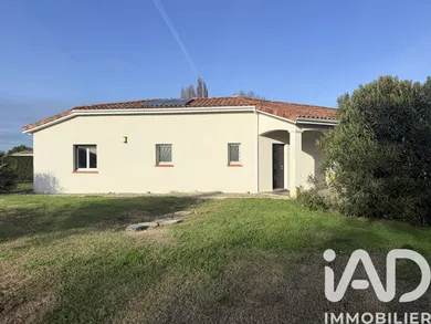 House in Castelsarrasin (82100)