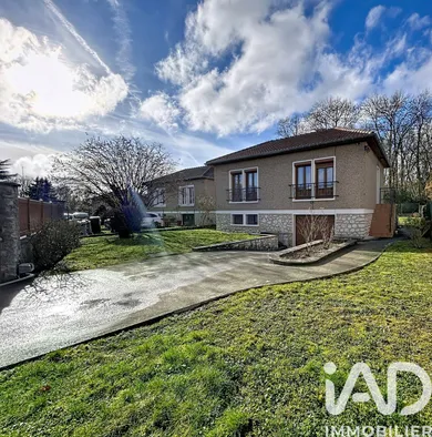 Maison traditionnelle à Cesson (77240)