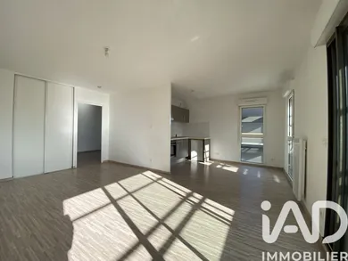 Appartement à Bordeaux (33100)
