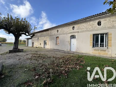 Domaine à Lussac (33570)