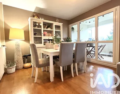 Apartment in Chennevières-sur-Marne (94430)