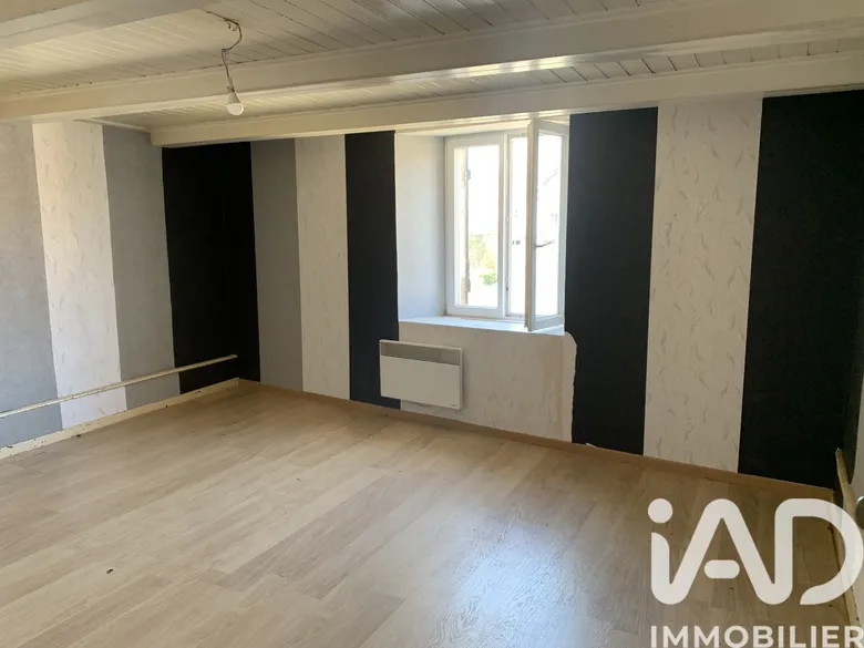 Maison 3 pièces 62 m² · à Fayl-Billot · 62 m² · 33 000 €