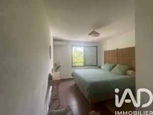 Appartement à SAINTE CLOTILDE (97490)