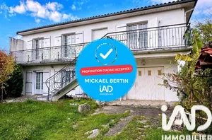 Maison à Coteaux-du-Blanzacais (16250)