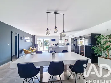 House in Saint-Gervasy (30320)