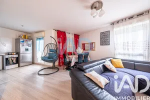 Apartment in Rosny-sous-Bois (93110)