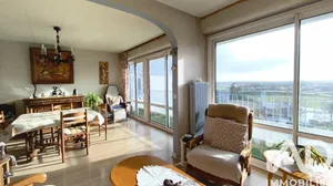 Apartment in La Rochelle (17000)