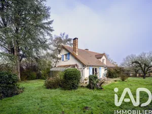 House in Dampierre-en-Yvelines (78720)