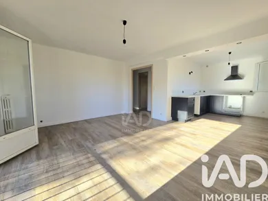 Apartment in Mandelieu-la-Napoule (06210)