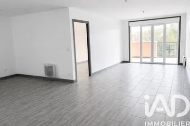 Appartement à Breuillet (91650)
