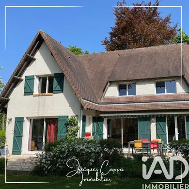 House in Renneville (27910)