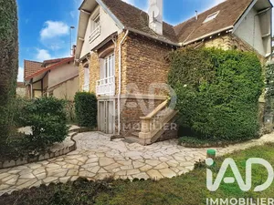 House in Dammarie-lès-Lys (77190)