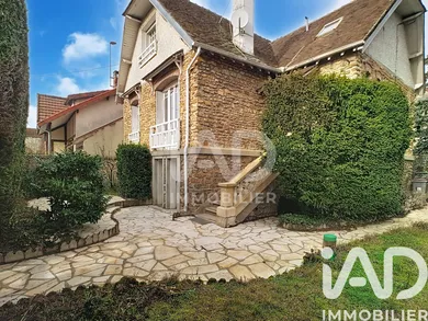 House in Dammarie-lès-Lys (77190)