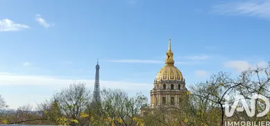Apartment in Paris (75007)