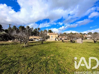 Mas à La Roque-sur-Pernes (84210)